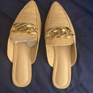 NWT Women’s slide on Mule Size 9.5